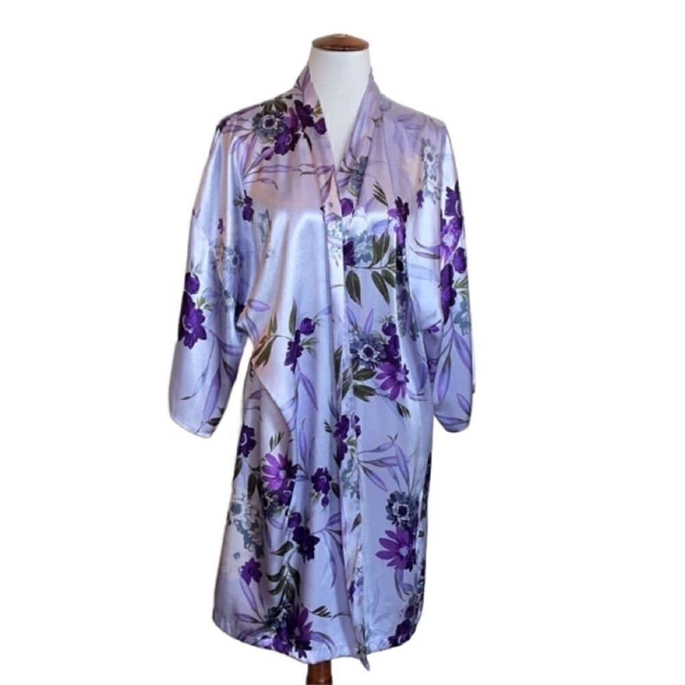 Apt. 9 Intimates Silky Purple Floral Robe w/Tie on Inside (Size: Small)